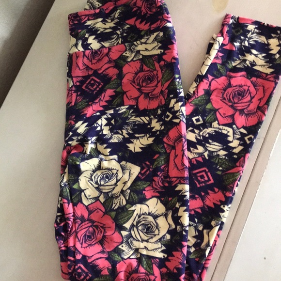 LuLaRoe leggings. NWOT